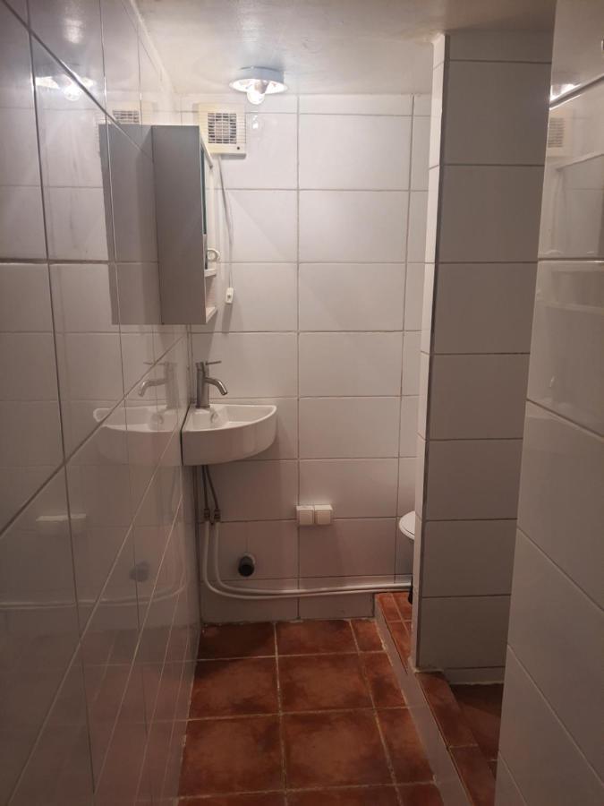 Liten Laegenhet 2 + 2 Pers Fågelfors 외부 사진