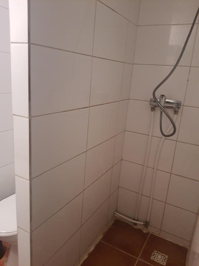 Liten Laegenhet 2 + 2 Pers Fågelfors 외부 사진